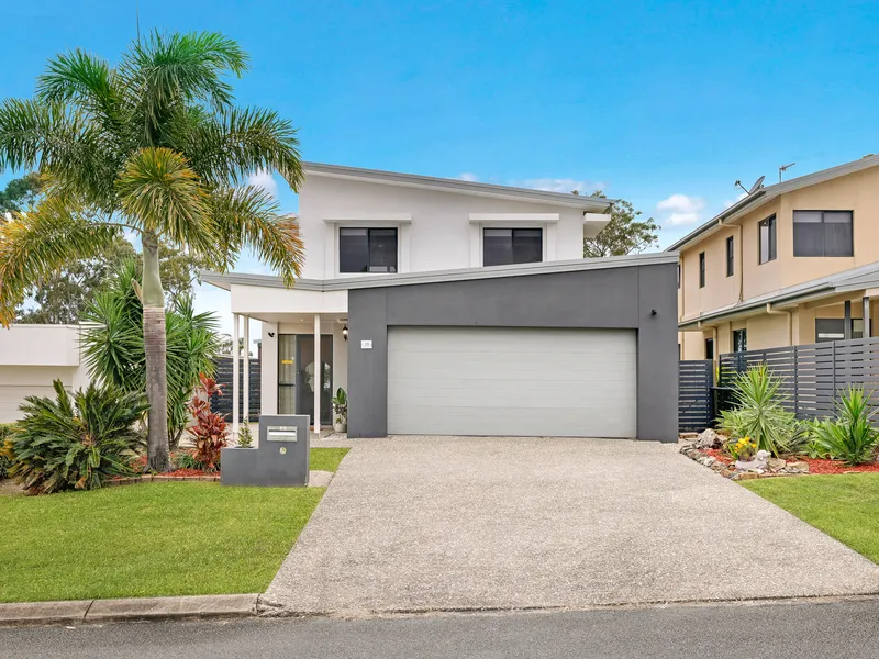 HIGH ON THE HILL WITH COASTAL VIEWS! IMMACULATE FAMILY HOME!