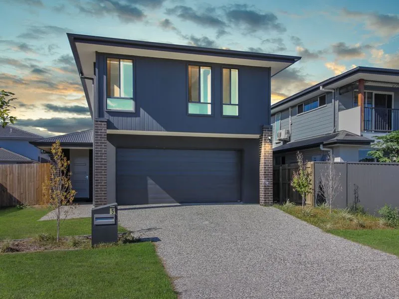 ROOMING ACCOMMODATION FROM $165 per room in Pallara