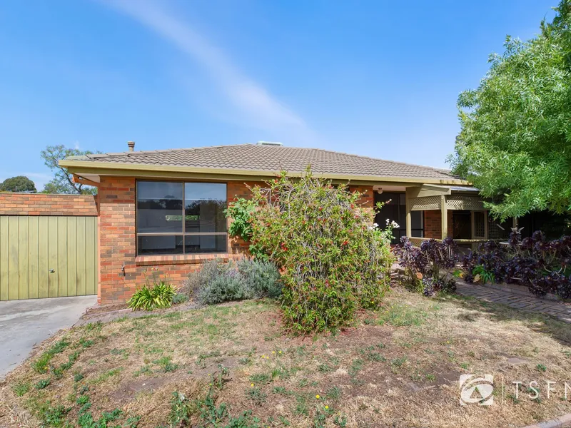 Townhouse on fringe of CBD!