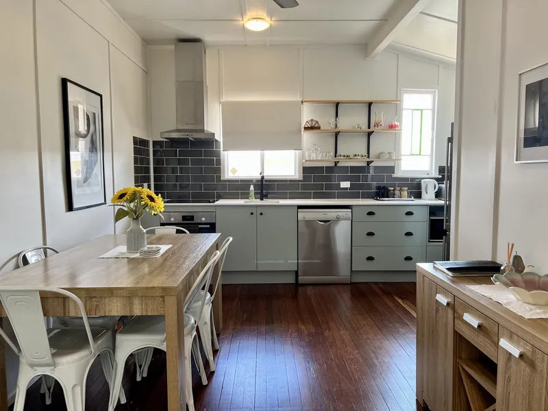 SURPRISE! RENOVATED COTTAGE IN CENTRAL LOCATION