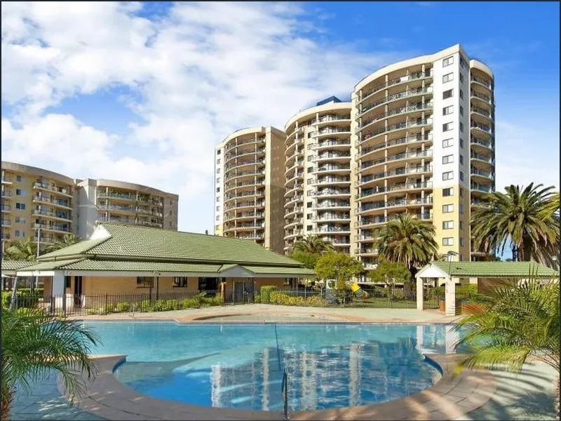 Luxury Apartment Resort Style Living