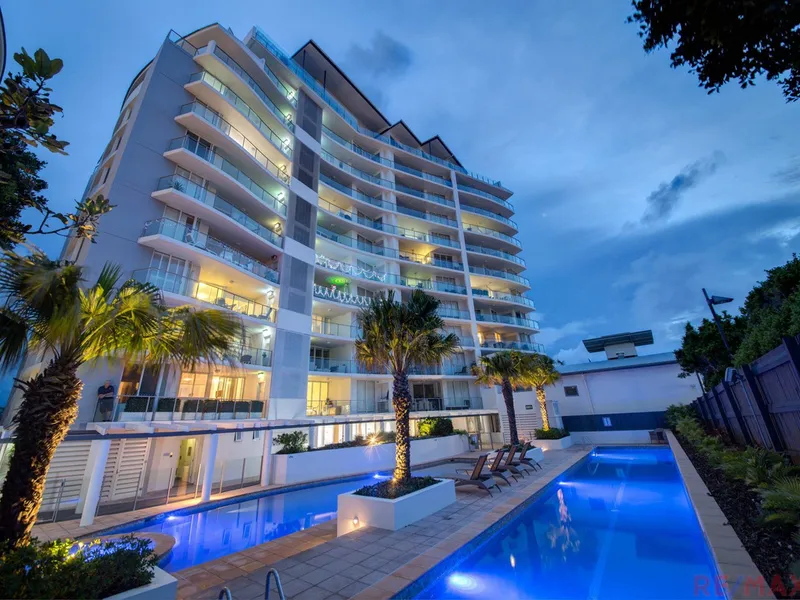 BREATHTAKING APARTMENT - EXCEPTIONAL LOCATION