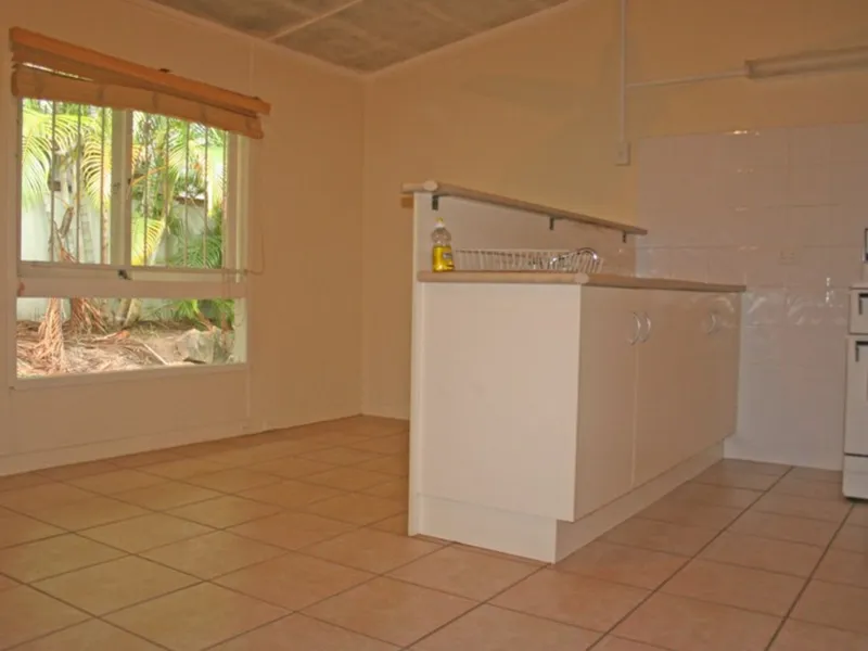 Neat flat in quiet sanctuary