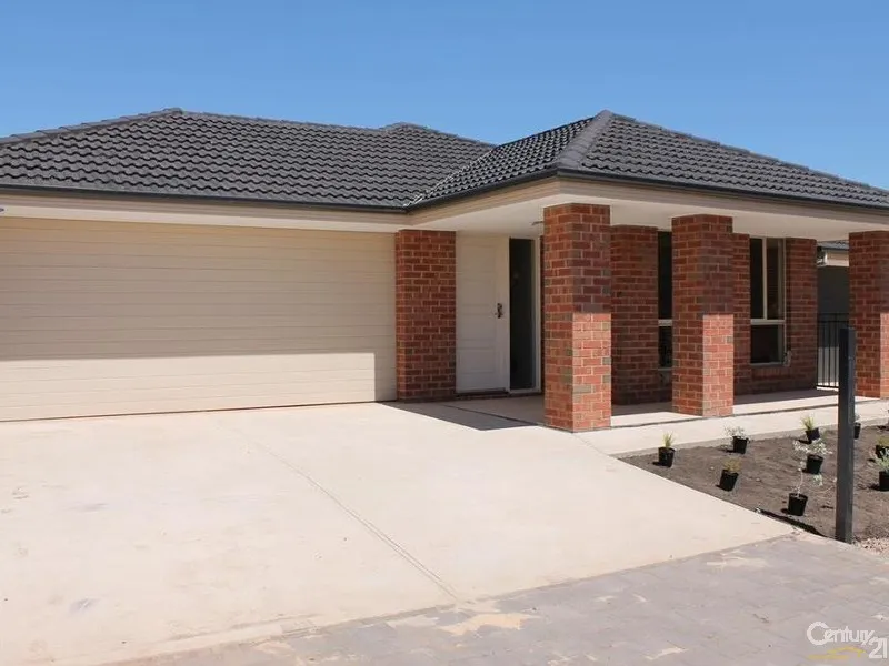 Lovely 3 Bedroom Home in Great Location