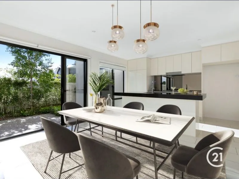 Three Bed Townhouse in the Pavilions Estate