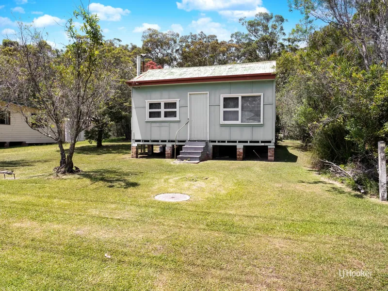HUGE POTENTIAL | GREAT LOCATION