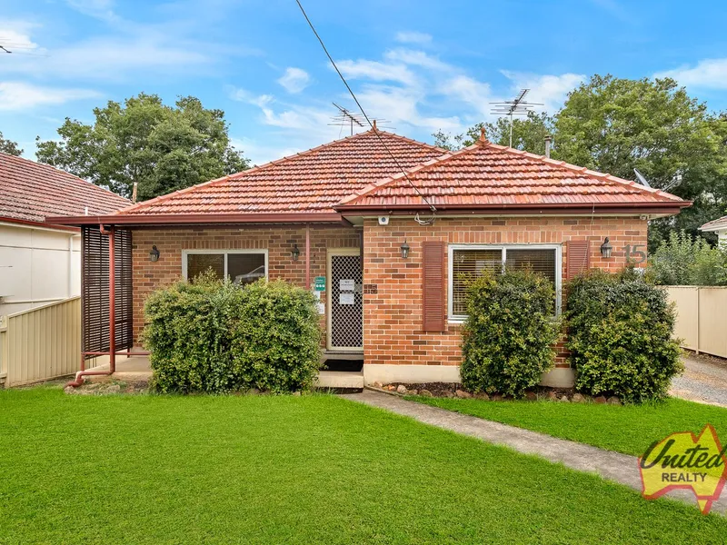 Commercial Premises, Central Camden!!!