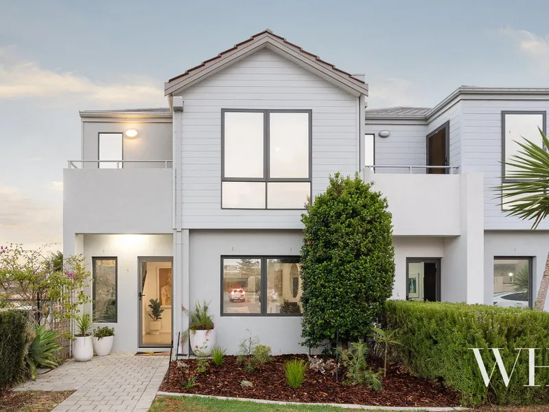 Coastal relaxation by park and sea