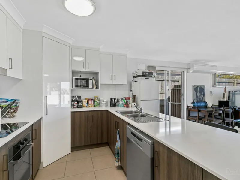 Spacious modern unit in a convenient location.