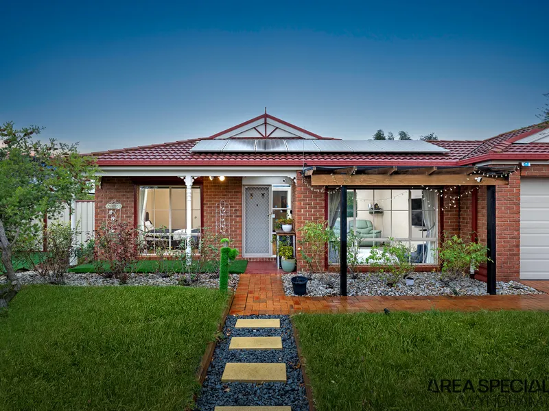 Listed AS- North Facing Family Home in Central Hoppers Crossing !