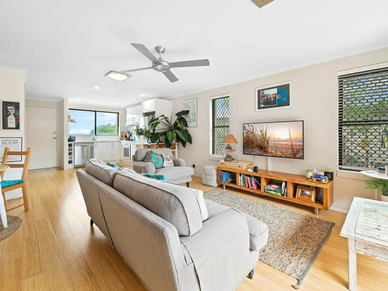 #POOL #WALK TO BEACH #QUIET STREET