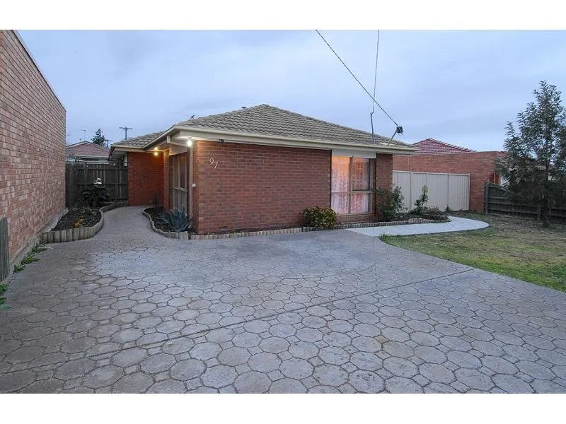 Great Location close to school and bus stop!
