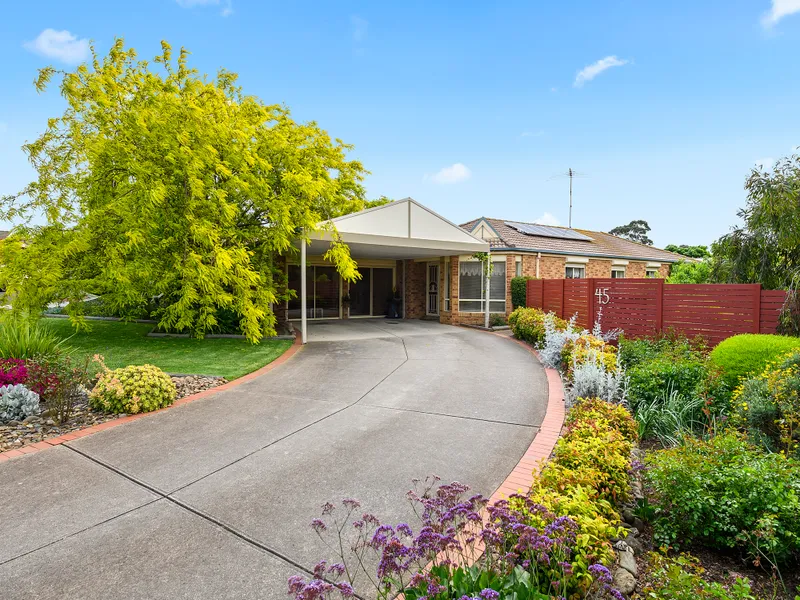 Expansive & Tranquil - Garden Maintenance Included.