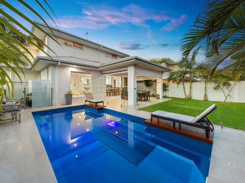Exclusive North Facing Beachside Home