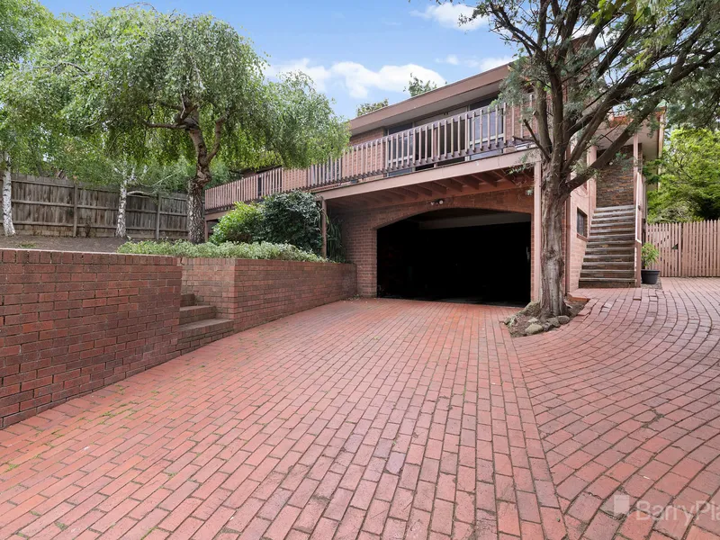 Large Property in Northside Berwick!