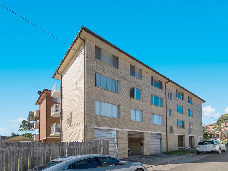 Beautiful accommodation in prime location of highly sought after area