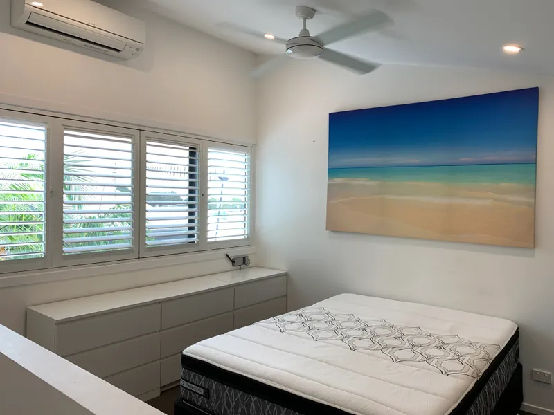 Modern 1 bedroom townhouse