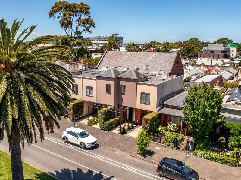 A Grade – Location & Lifestyle