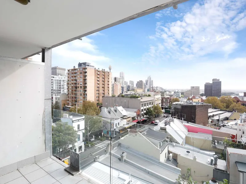 Studio apartment with generous balcony