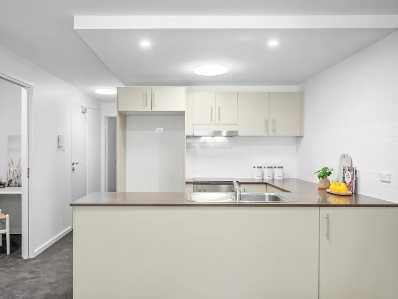 Stylish and Convenient One-Bedroom Apartment in Gungahlin
