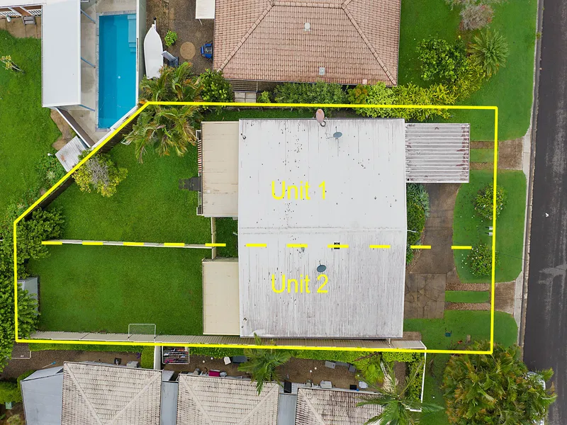 Existing Duplex Pair With Outstanding Redevelopment Potential 