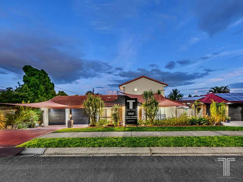 Family-Friendly Lifestyle Opposite Park and School