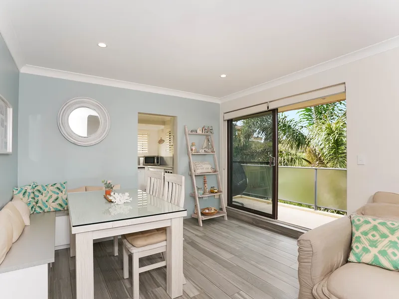 GORGEOUS MODERN SPACE - PET FRIENDLY!