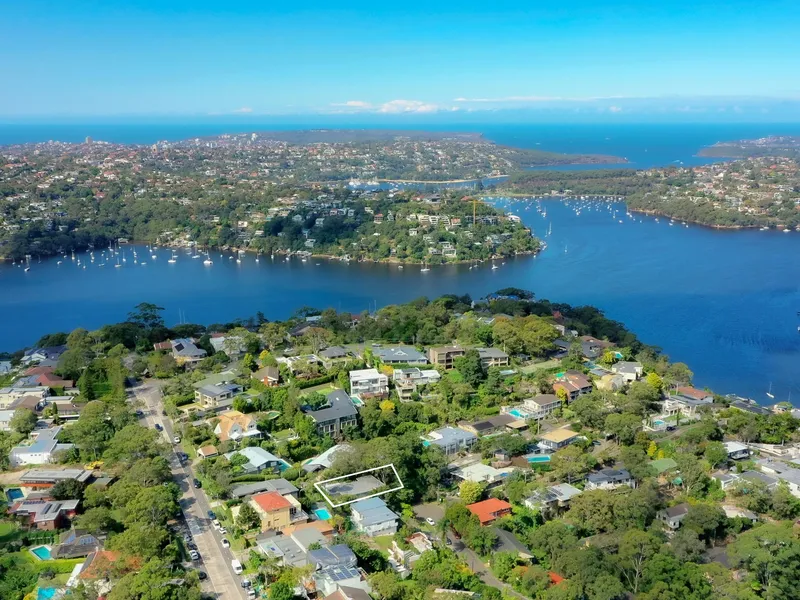 Stylish mansion with a panoramic view towards Sailors Bay