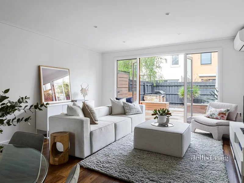 Modern Low-Maintenance Marvel