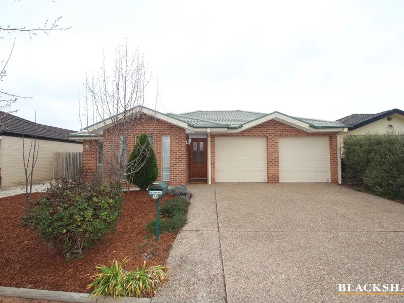 Single level family home