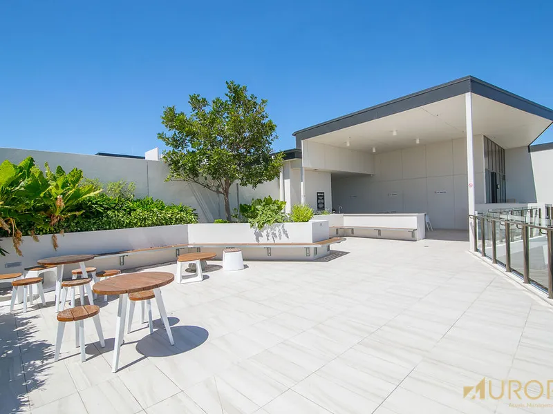 We have a 1 bed 1 bath 1 car + MPR at the incredible rent $410/w available from 19th March!