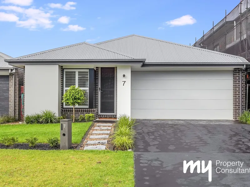 ELEGANT MODERN LIVING!