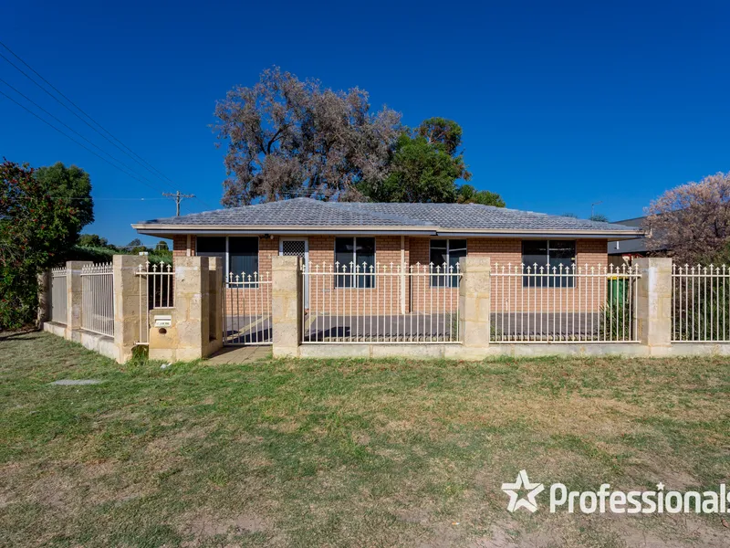 4 bedrooms with Garage 