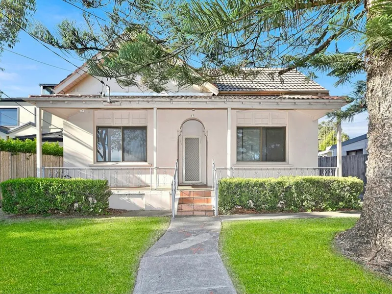 Four bedroom home in Canterbury