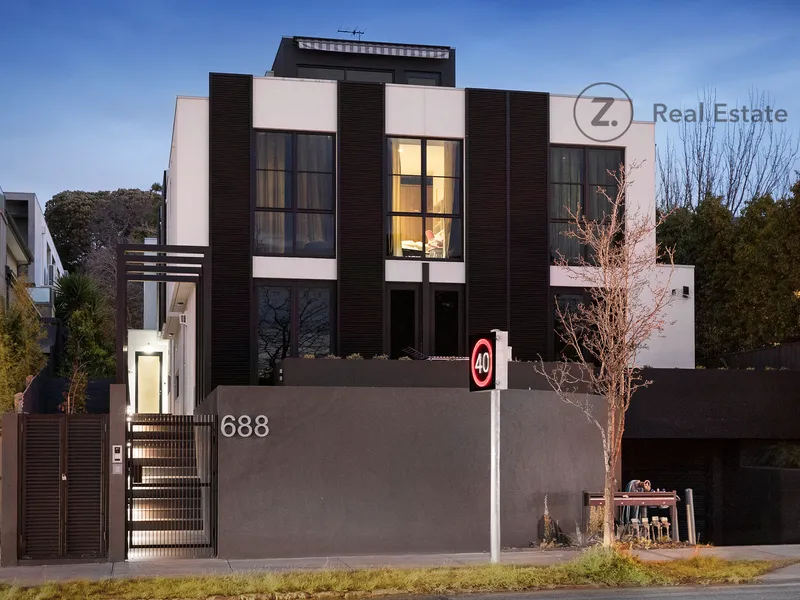 Z. - Opulent Style, Secluded Privacy and Refined Contemporary Class - Z.