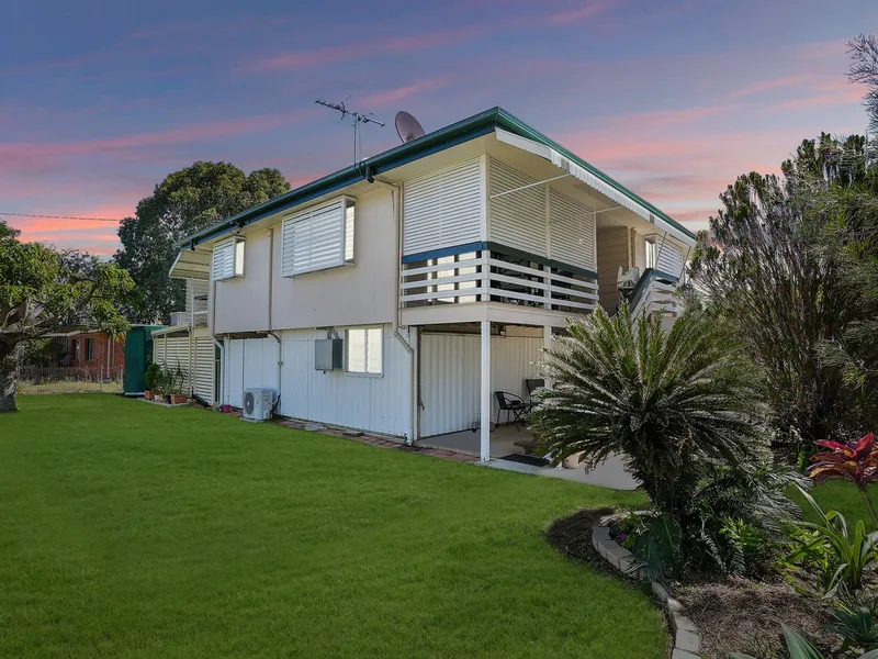 Charming 3-Bedroom Queenslander with Leafy Gardens and Massive Shed in Gulliver - Your Perfect Home Awaits!