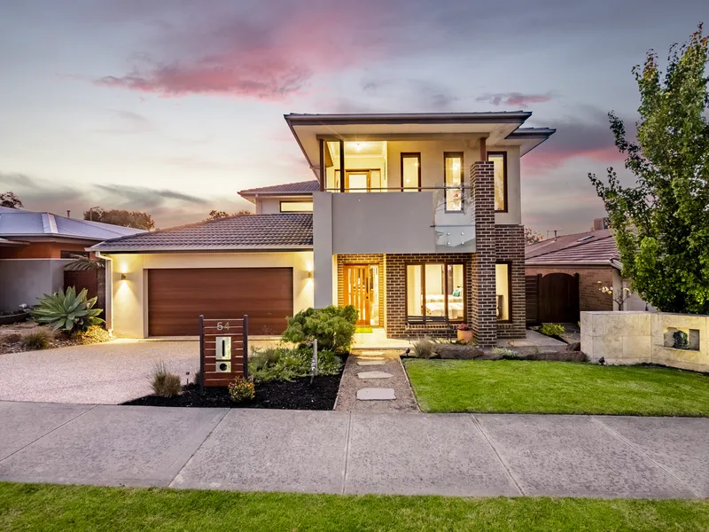 **GRAND OPENING THIS WEEK** SETTLERS RUN SANCTUARY OVERLOOKING THE 4TH FAIRWAY!