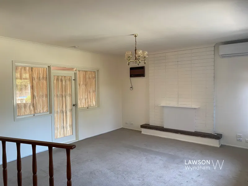 THIS PROPERTY FEATURES: