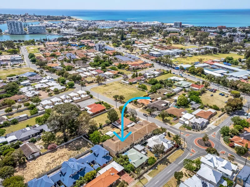 Low maintenance living close to Mandurah foreshore