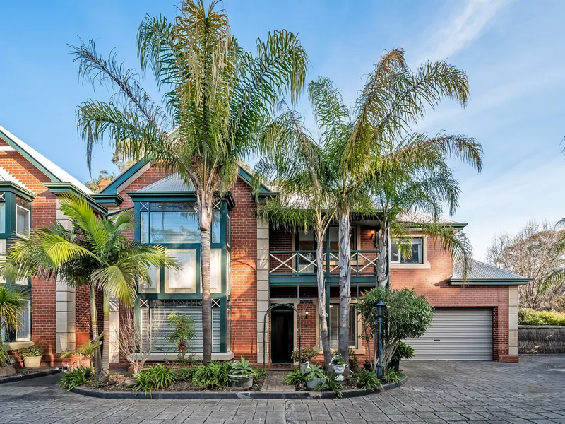 'Hazelwood Mews'; a light-filled, spacious take on low-maintenance Townhouse living…