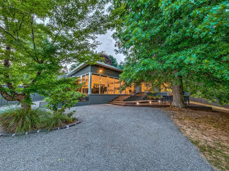 Modern Elegance in the Heart of Bright