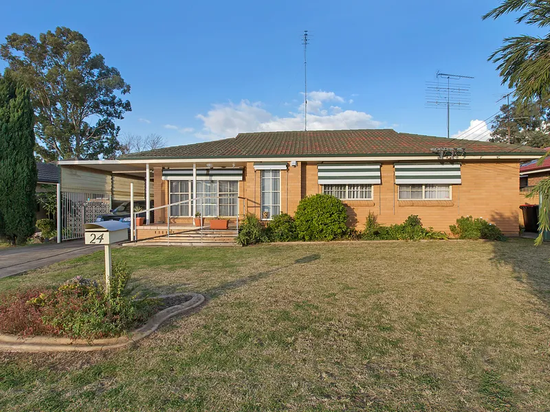 LARGE FAMILY HOME!