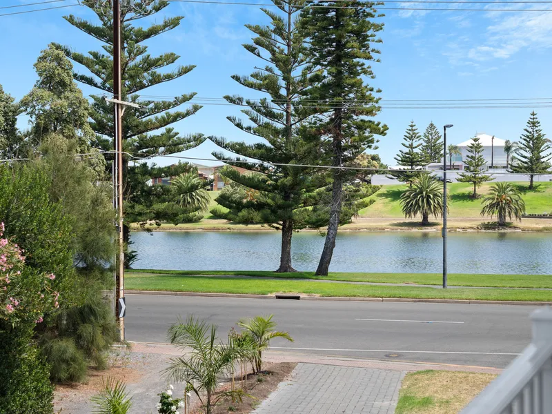 Tranquil Waterfront Living on Adelphi Terrace