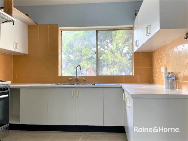 Renovated House with all you need!