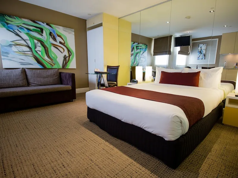 Inspect now - Available today - Flexible extended stay - No lease no bond. Fully furnished with free utilities. 2-month + stay.