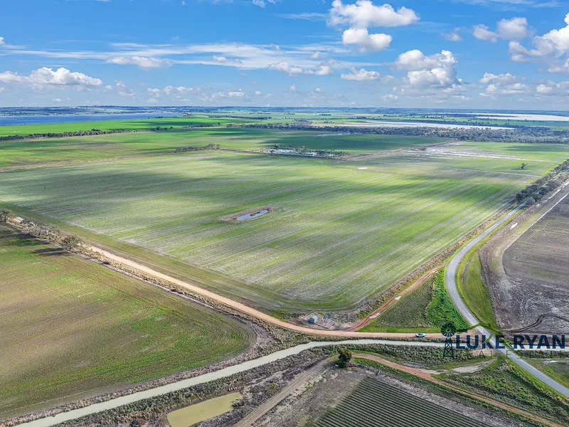 625 ACRES OF CROPPING LAND
