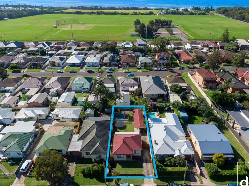 FAMILY HOME WITH ROOM TO GROW 