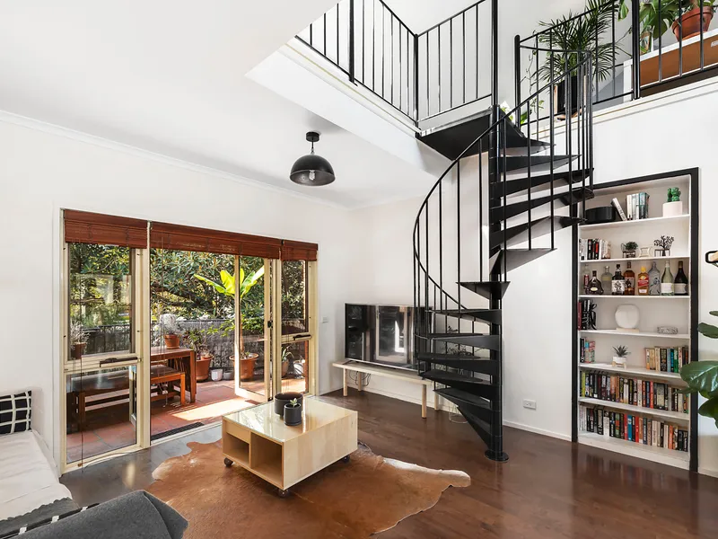 VERSATILE STYLE WITH A LOFTY SECOND-FLOOR SURPRISE!