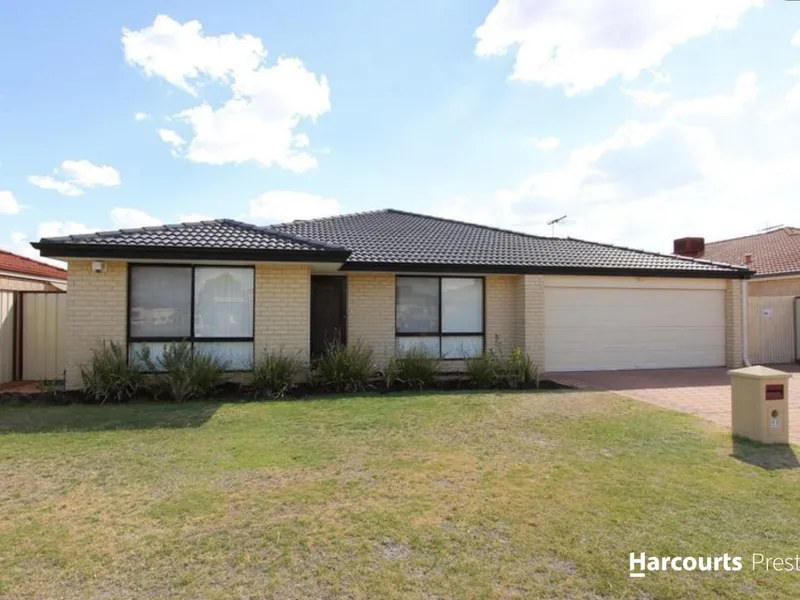 Spacious and Bright 4x2 Family Home in Great Location!