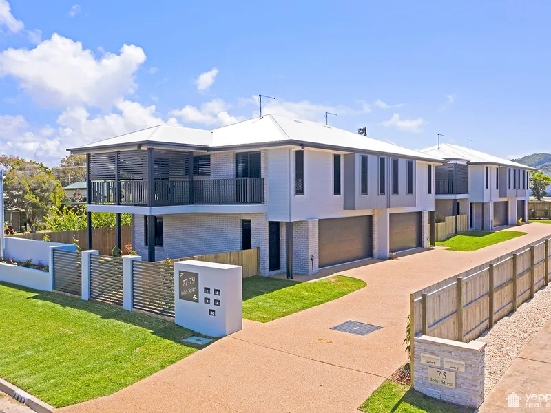 NEAR NEW TOWNHOUSE'S RIGHT IN THE HEART OF YEPPOON